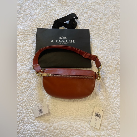 Signature Coach Bethany Belt Bag in Tan/Rust in EUC - Picture 5 of 15